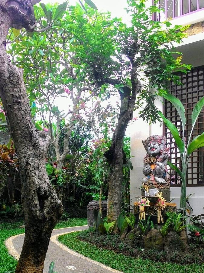 Threewin Homestay Ubud  Exterior photo