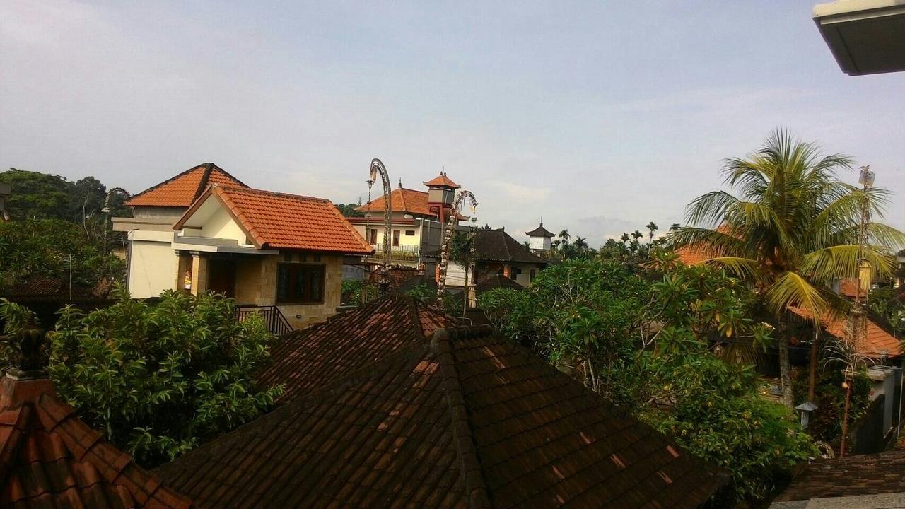 Threewin Homestay Ubud  Exterior photo