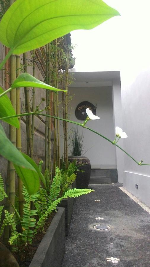 Threewin Homestay Ubud  Exterior photo